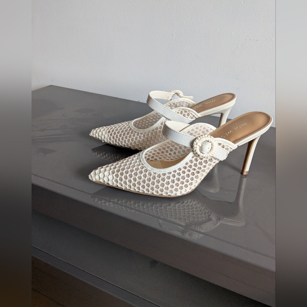 Nine West Ivory Mesh Pointed Toe Heels 4” Stiletto Sze 10**FITS LIKE A Sze 9***